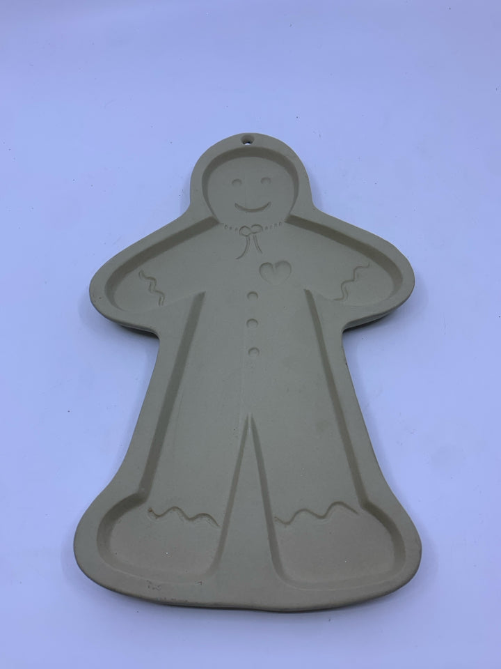 GINGERBREAD MAN COOKIE MOLD.