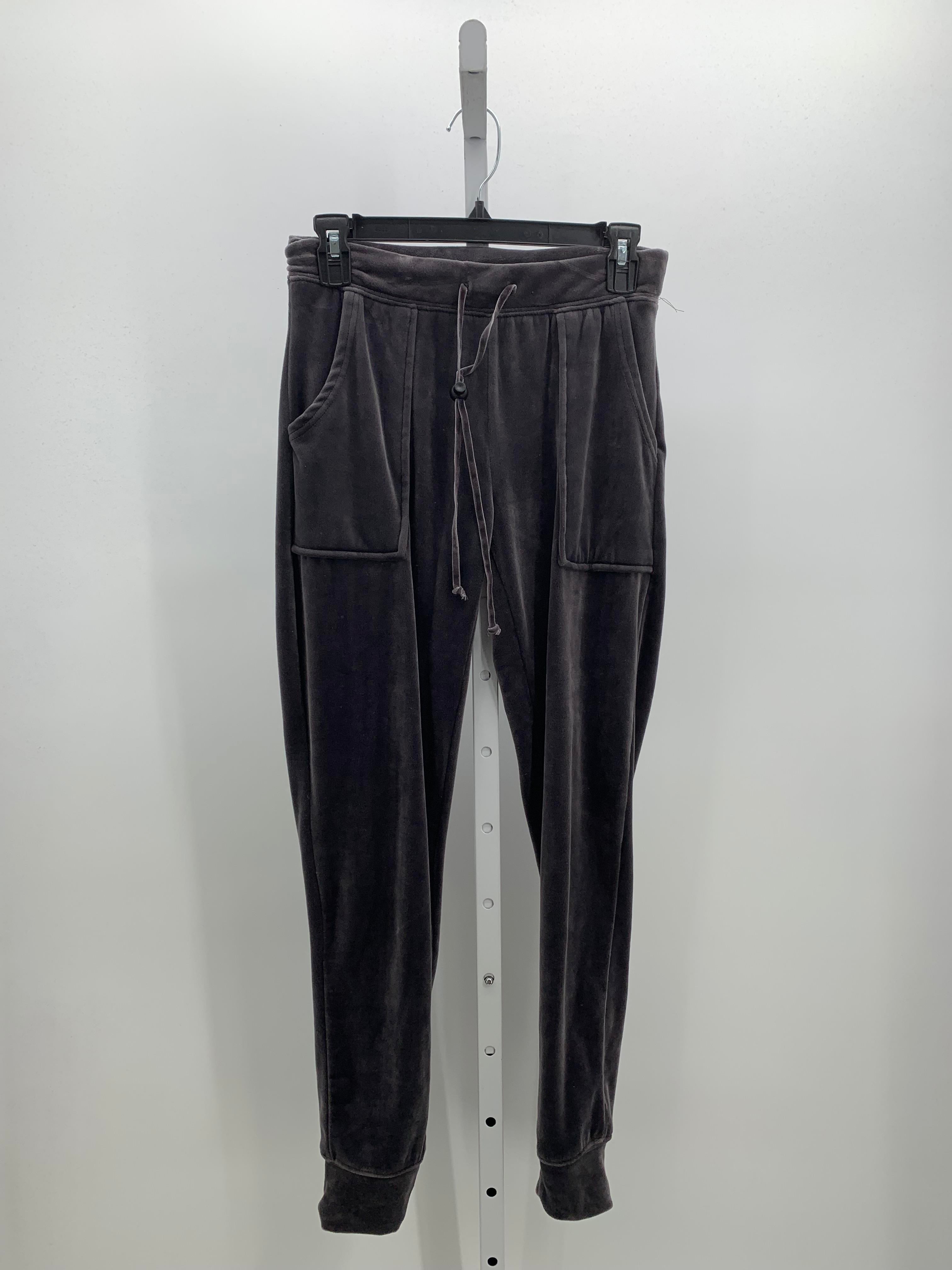 Size X Small Juniors Pants