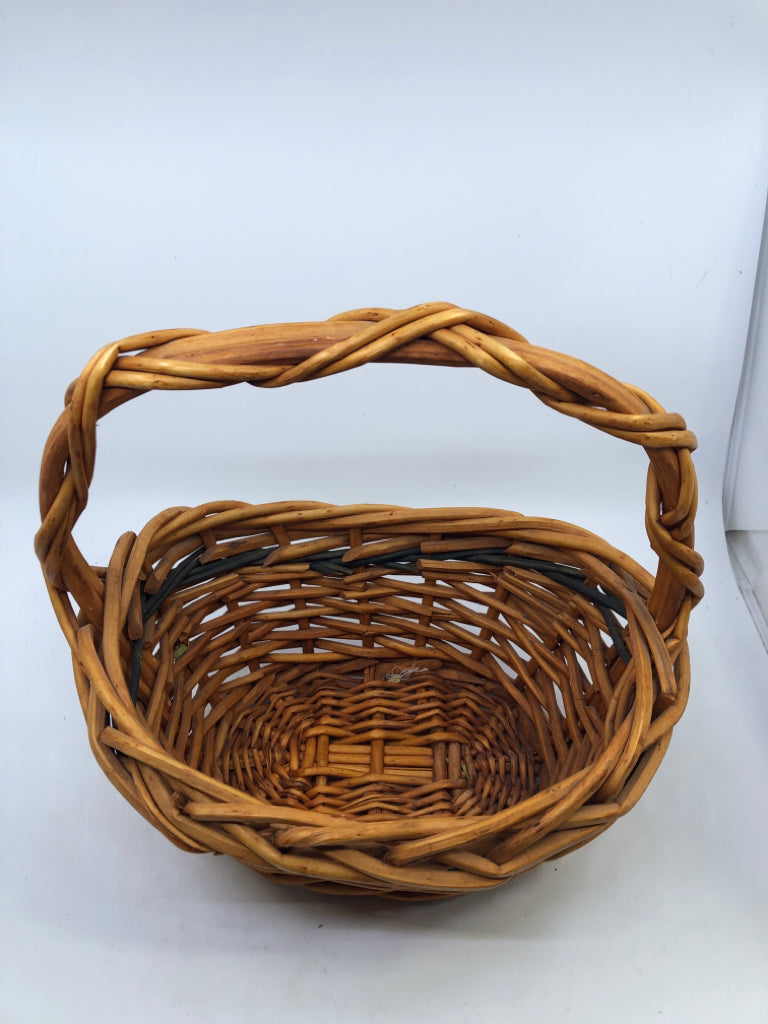 OVAL ORANGE BLACK STRIPE WOOD BASKET WITH HANDLE.