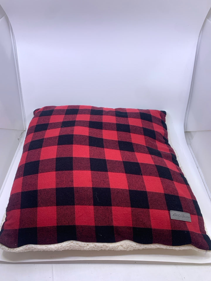EDDIE BAUER BUFFALO PLAID, WHITE SHERPA PILLOW.