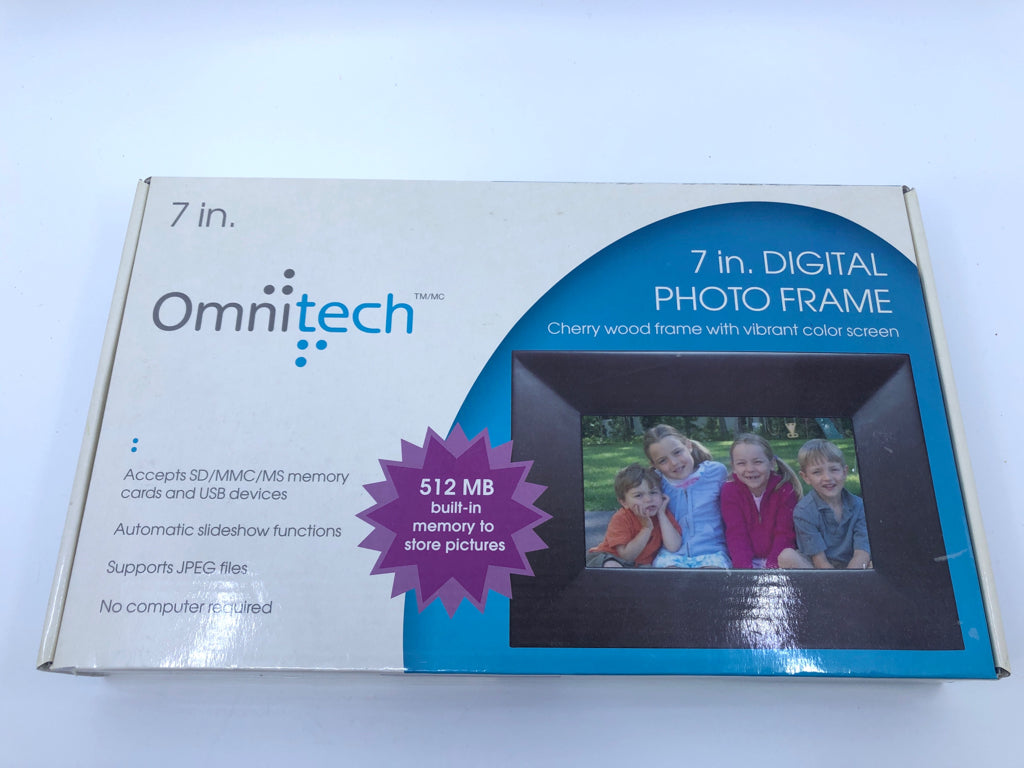 NIOB OMNITECH 7IN DIGITAL PHOTO FRAME.