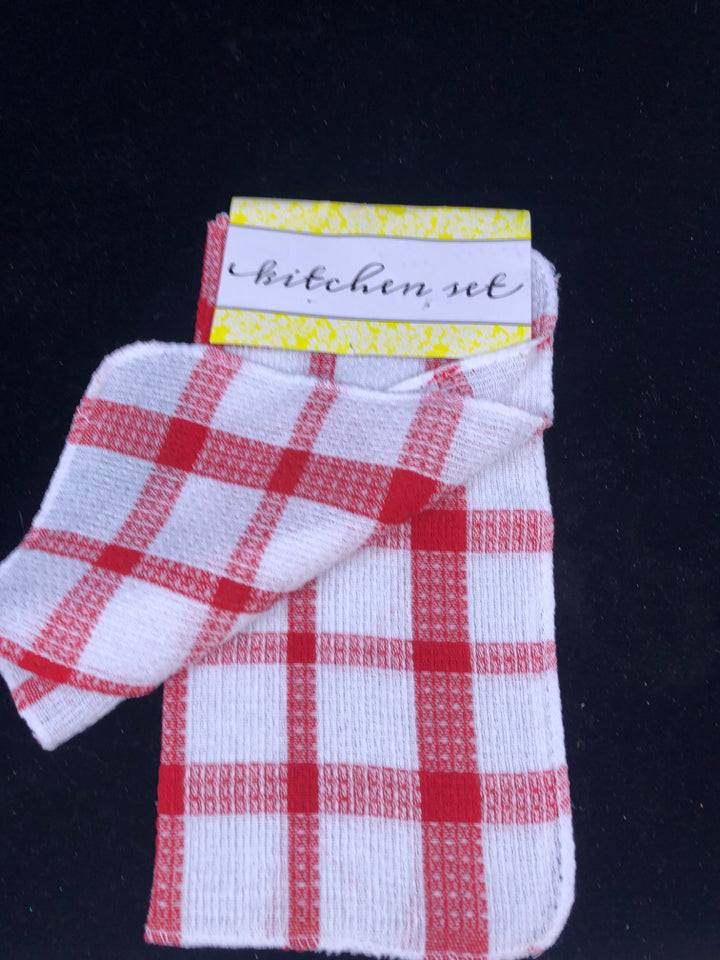 NIP 2 WHITE/RED KITCHEN TOWEL SET
