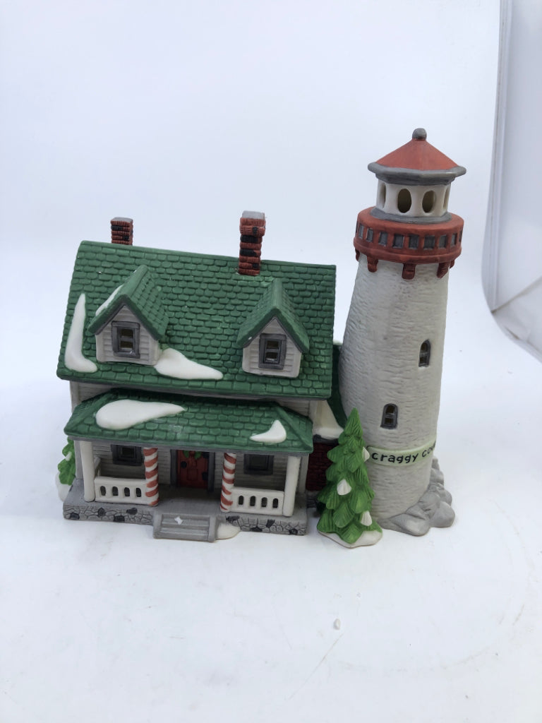 CRAGGY COVE LIGHTHOUSE NEW ENGLAND VILLAGE SERIES.