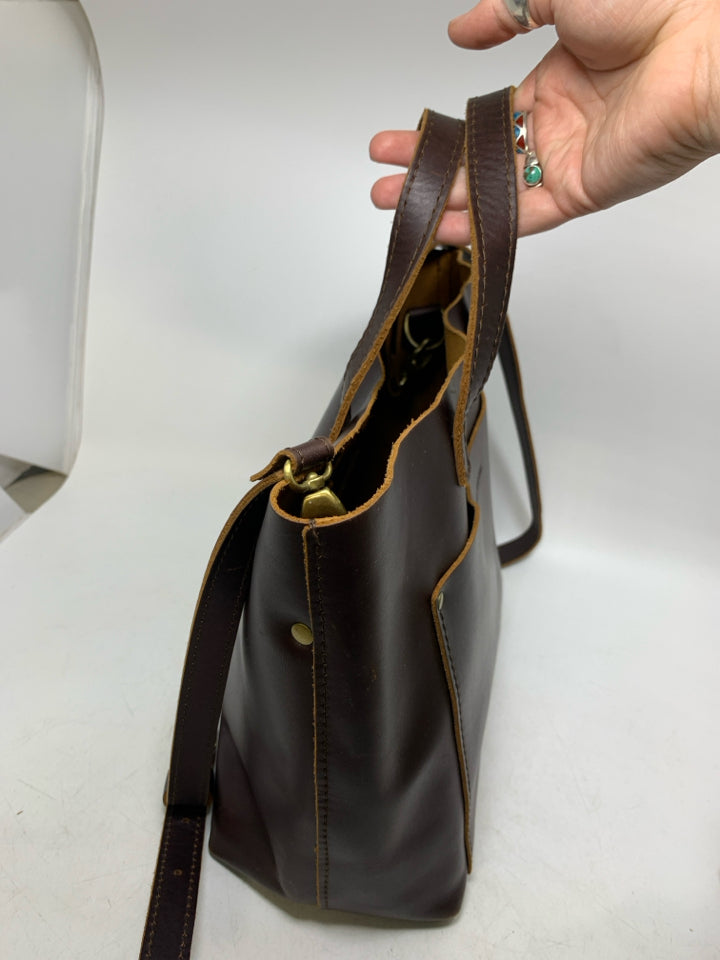 Portland Leather Co Front Pocket Shoulder Tote Bag *Minor Exterior Corner Wear