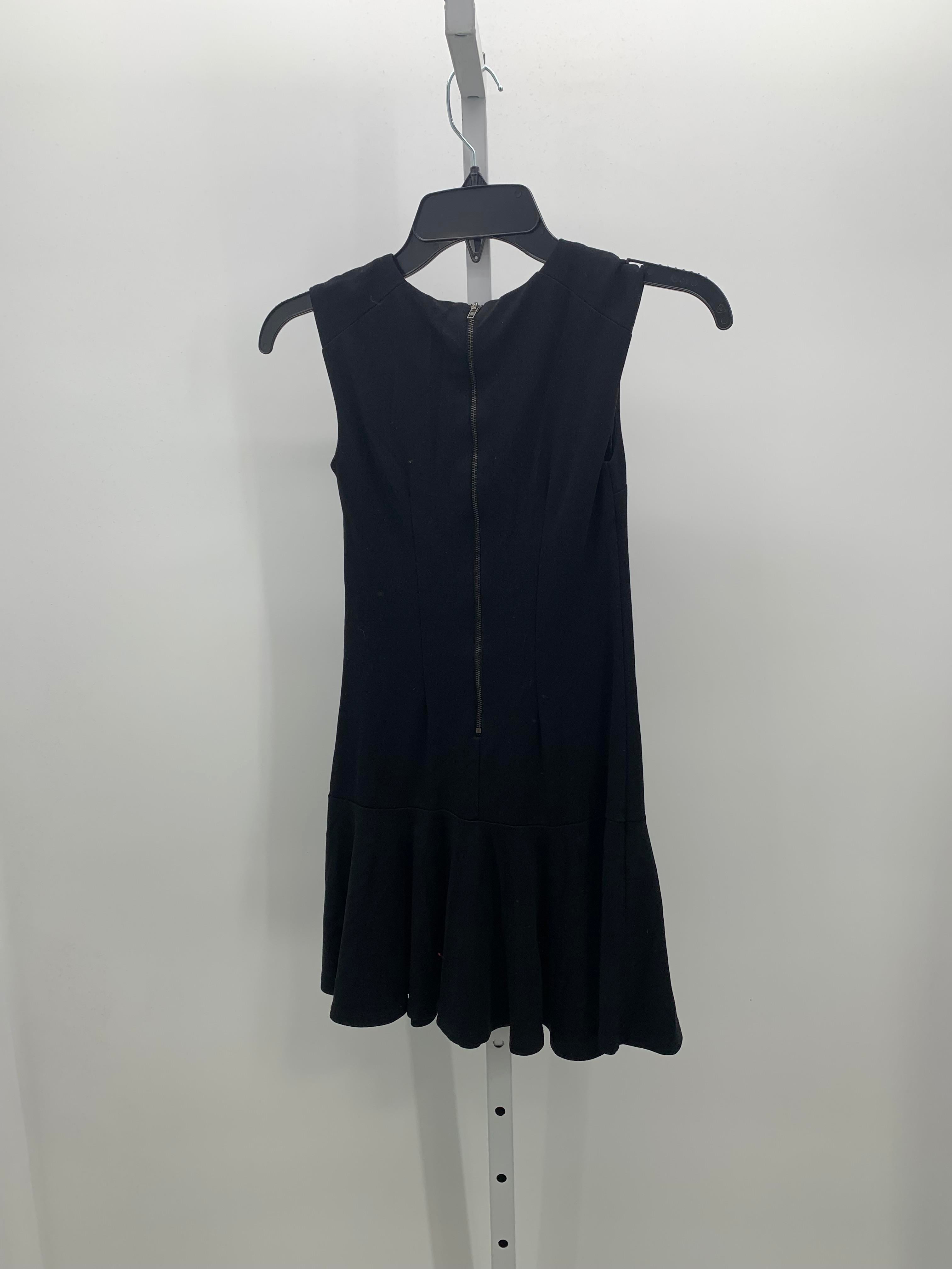 Size Small Juniors Sleeveless Dress