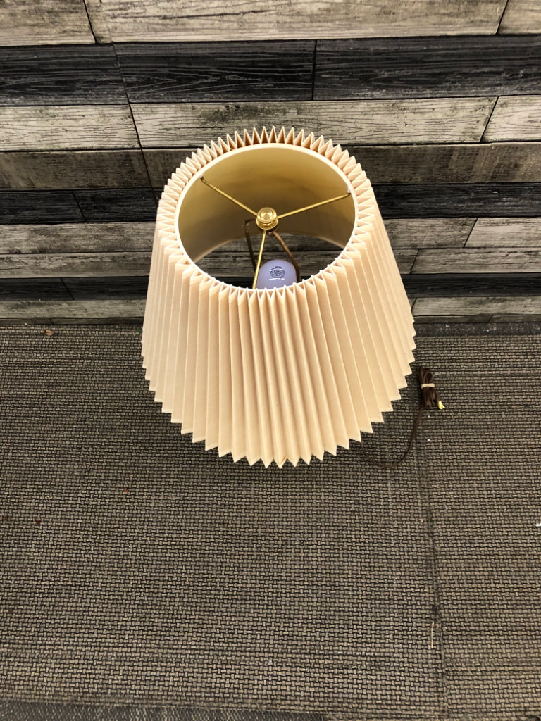 VTG BRASS LAMP W PLEATED CREAM SHADE.