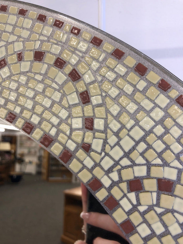 MOSIAC FRAME ARCHED WALL MIRROR.
