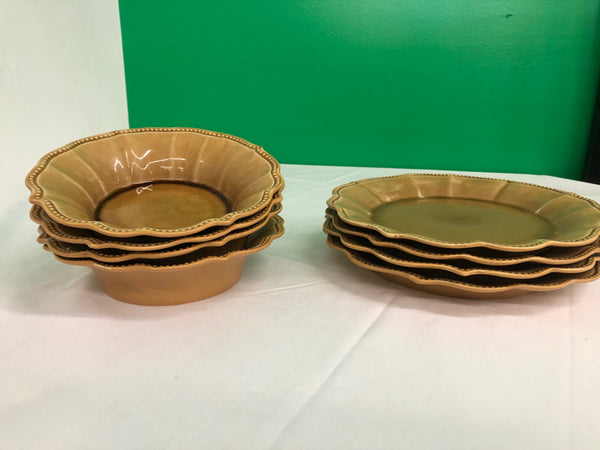 8PC TAN WAVY/BEADED EDGE SERVING SET- 4 PLATES, 4 BOWLS.