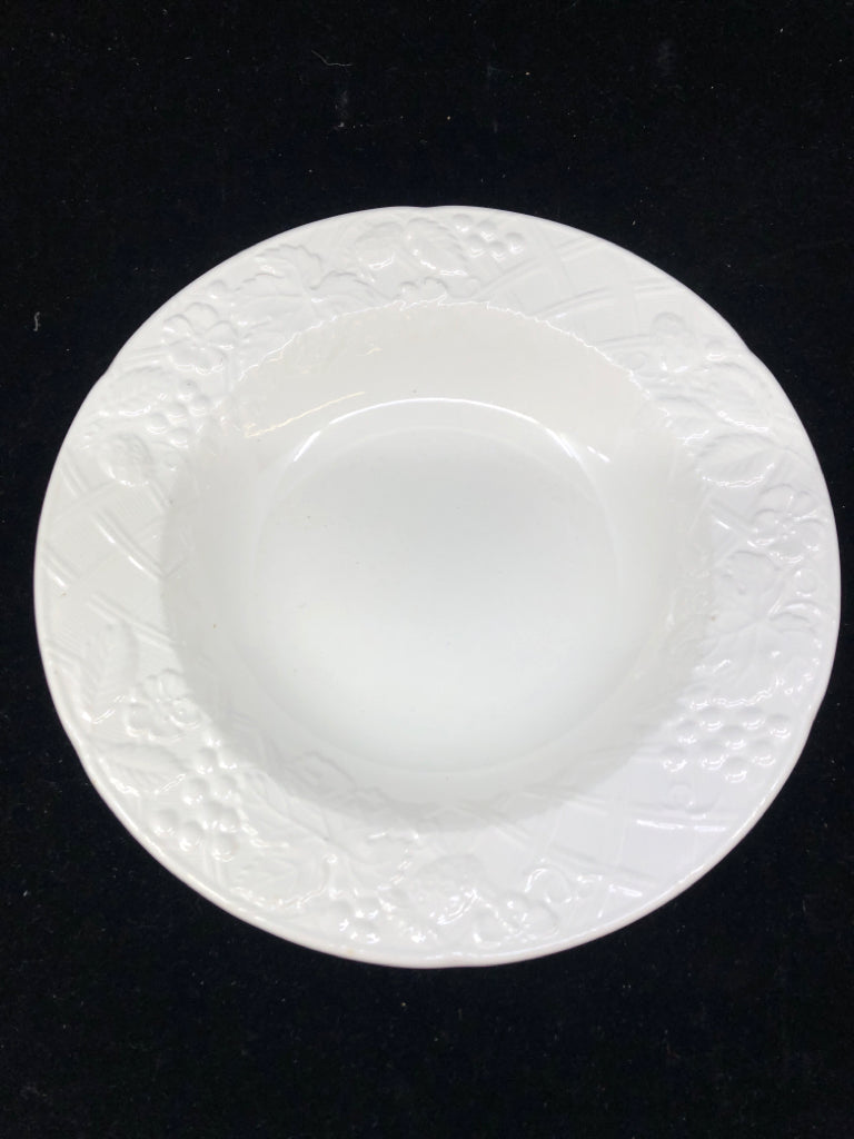 7 WHITE GRAPE EMBOSSED SHALLOW BOWLS.