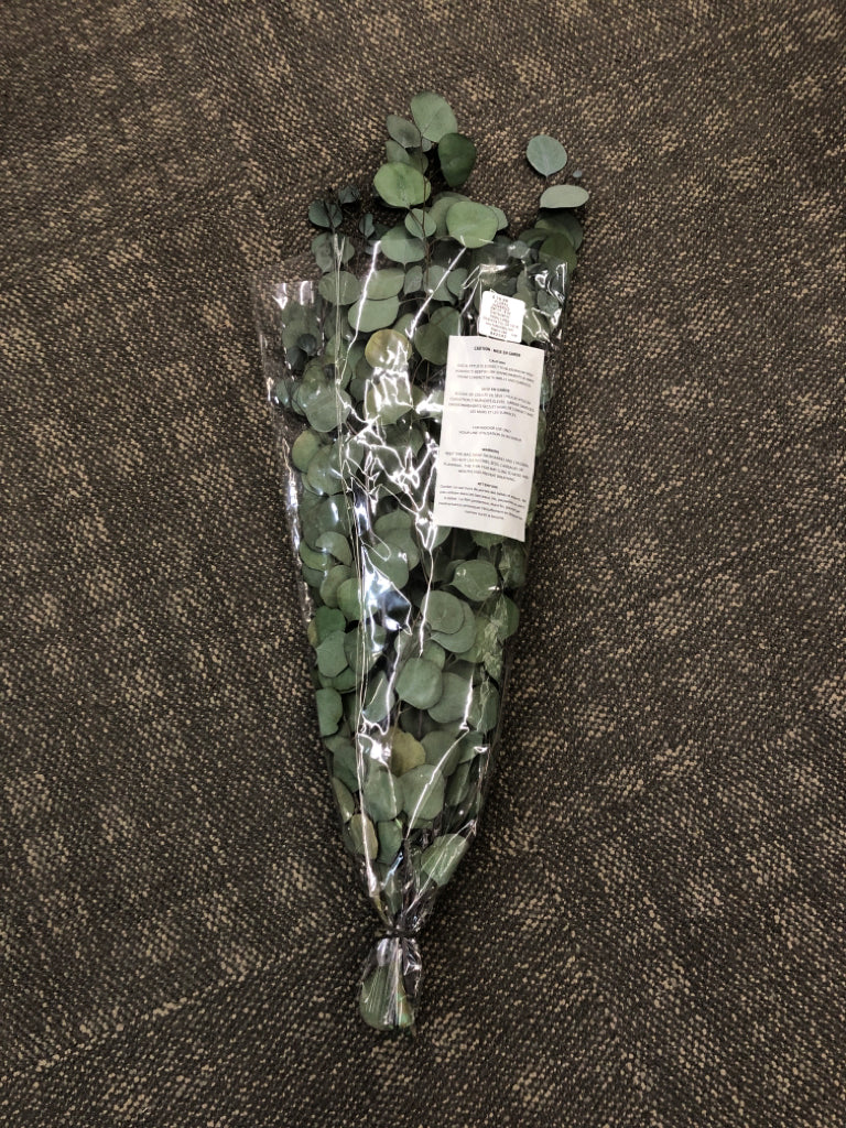 FAUX EUCALYPTUS BUNDLE.