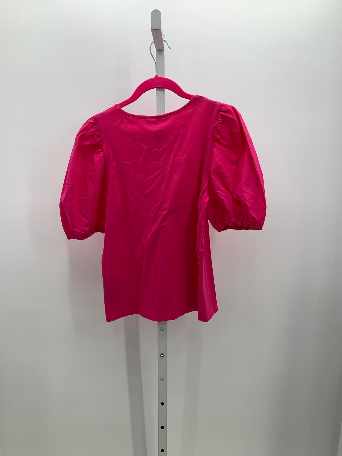 H&M Size Medium Misses Short Sleeve Shirt
