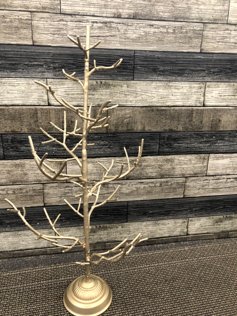 METAL PAINTED GOLD BARE TREE.