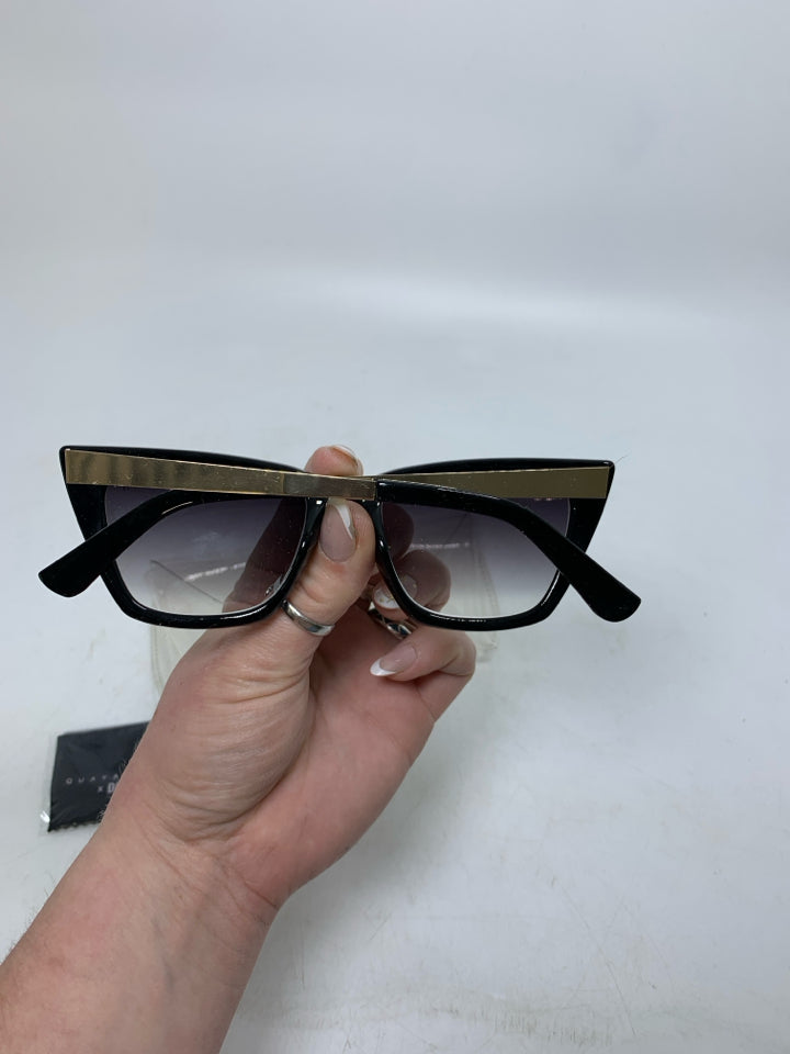 Quay Cat 3 Sunglasses