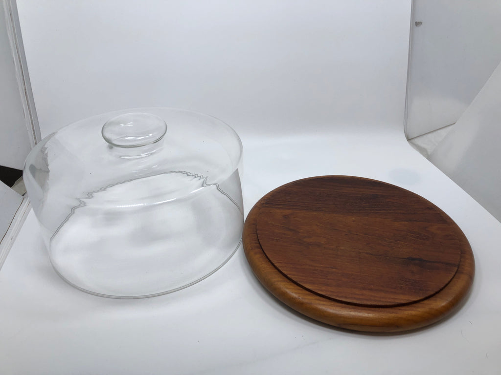 WOOD SERVER W/GLASS DOME.