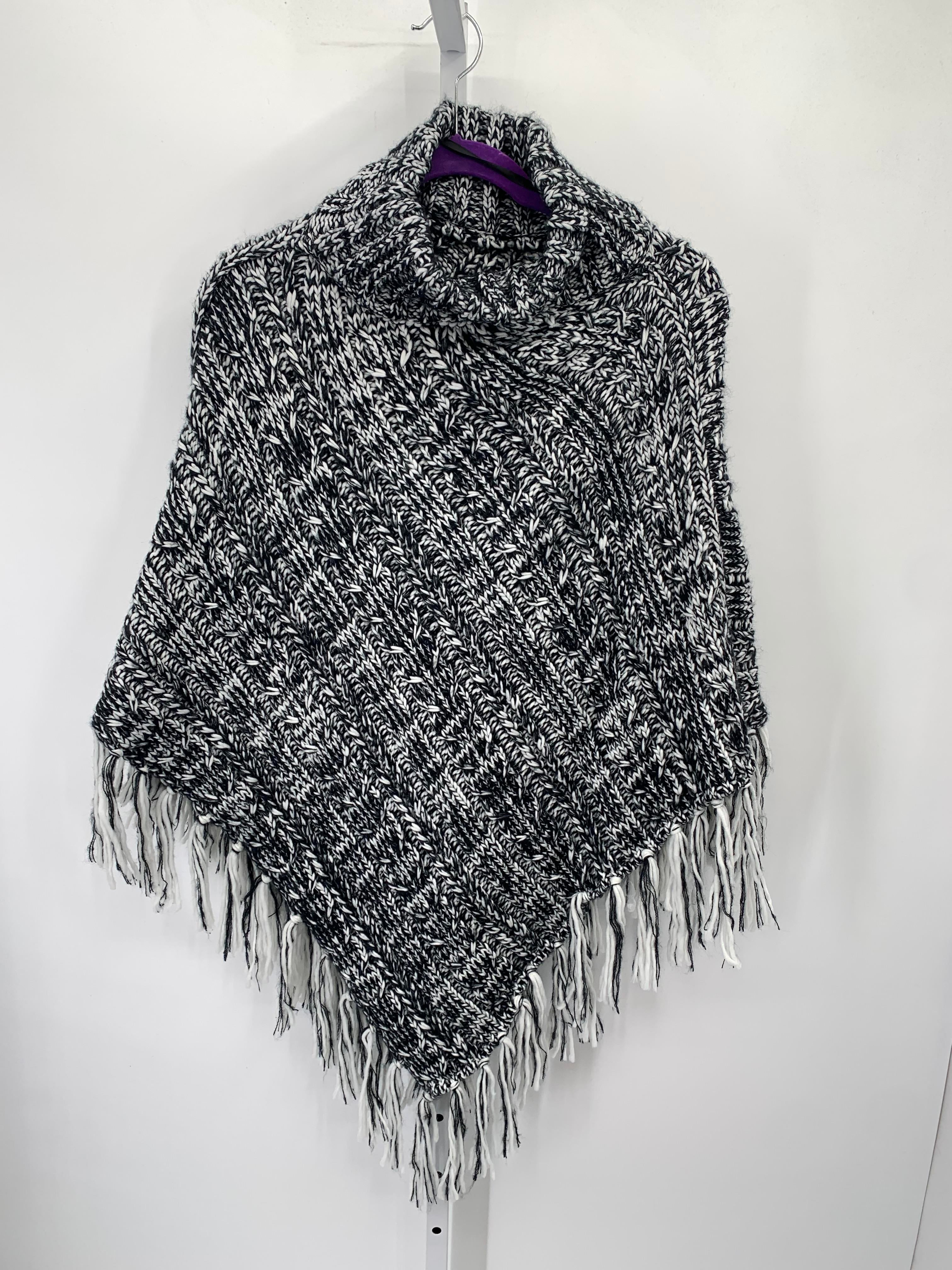 Time and Tru Size Medium Misses Poncho