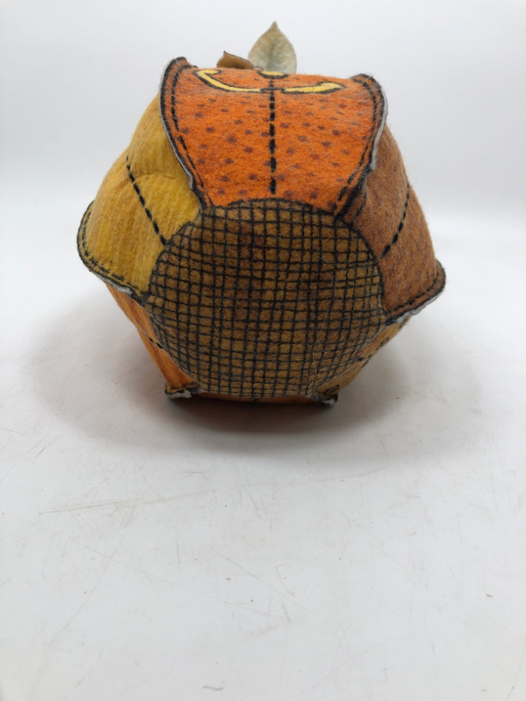 FELT WEIGHTED JACKO LANTERN.