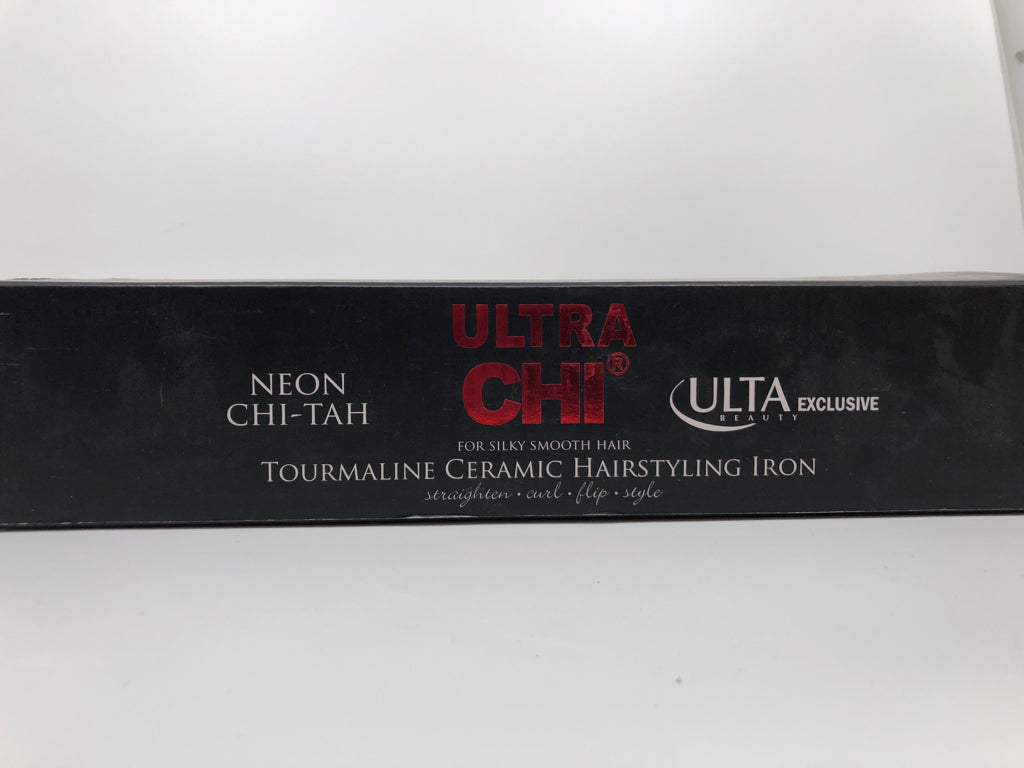 NIB CHI CHEETAH HAIRSTYLING IRON.