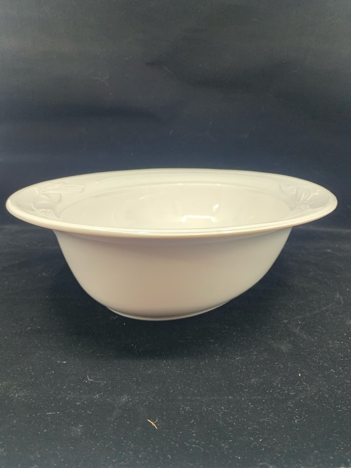 OVAL WHITE SERVER.