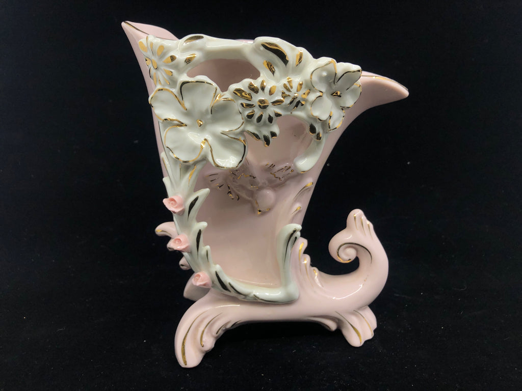 VTG PINK HORN SHAPED VASE.