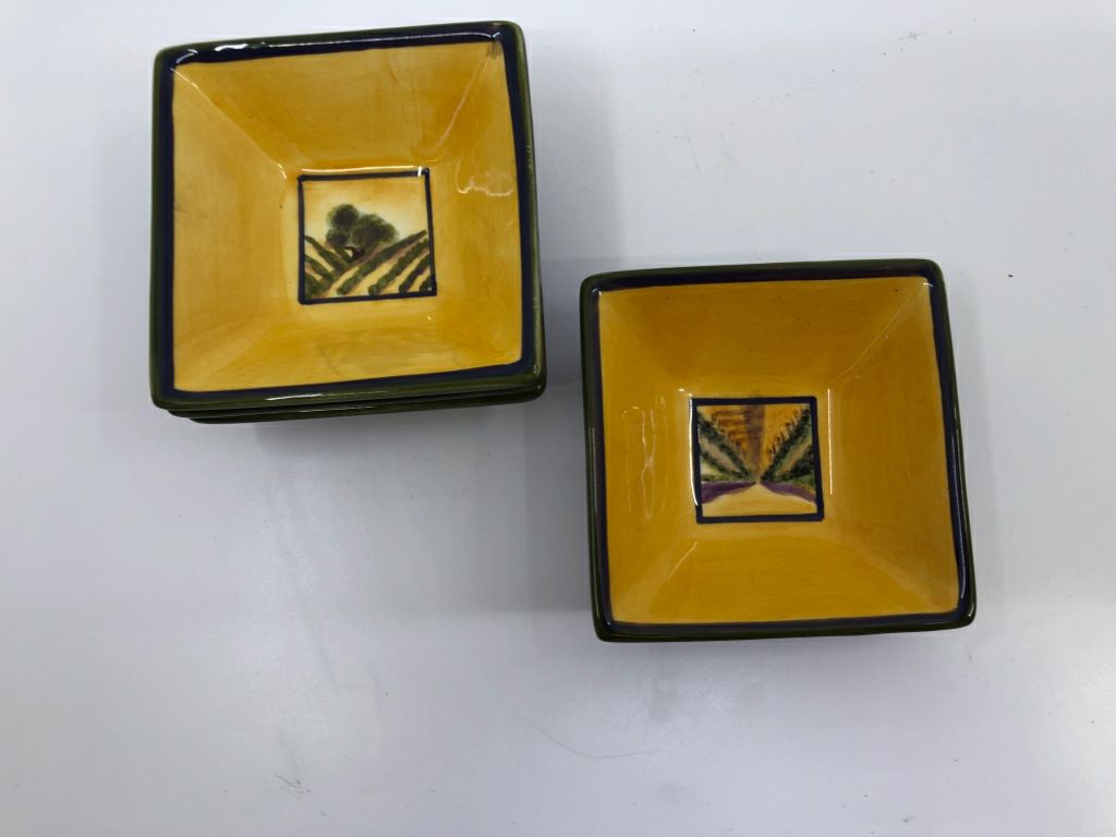 4 SQUARE PURPLE AND YELLOW BOWLS.