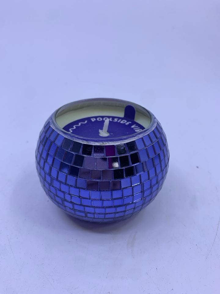 NEW BLUE PINK PINEAPPLE MOSAIC CANDLE.
