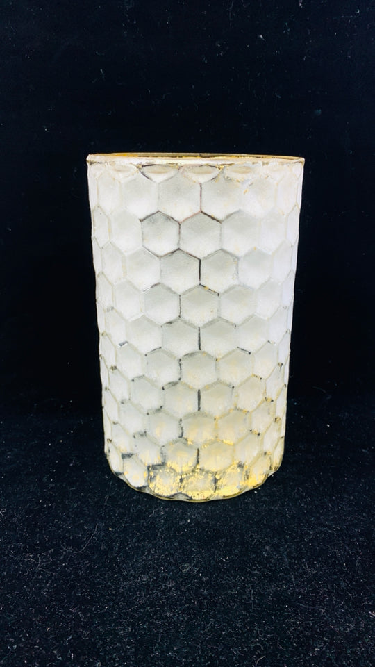 WHITE AND GOLD MERCURY GLASS PILLAR CANDLE HOLDER.