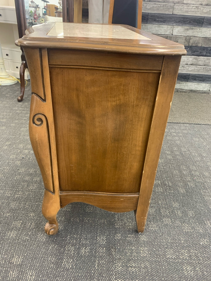WOOD SIDE TABLE WITH MARBLE TILE TOP.