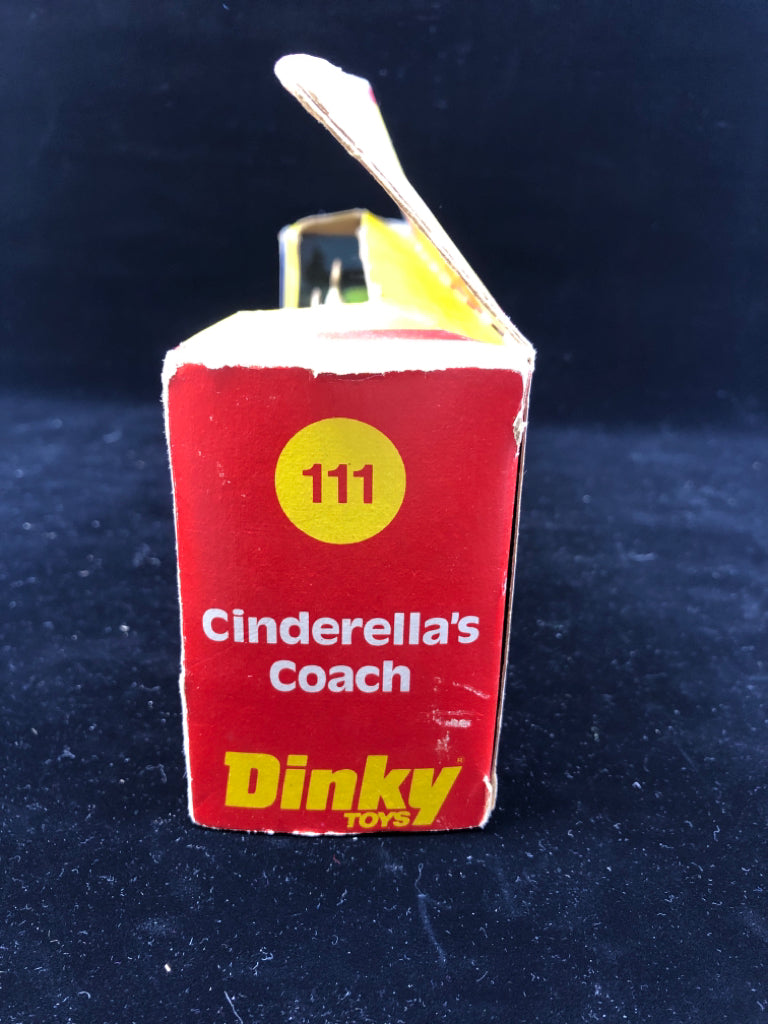 VTG CINDERELLA'S COACH AND HORSES #111 TOY IN BOX.