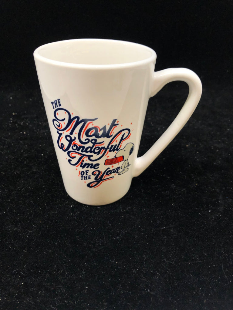 THE MOST WONDERFUL SNOOPY TALL MUG.
