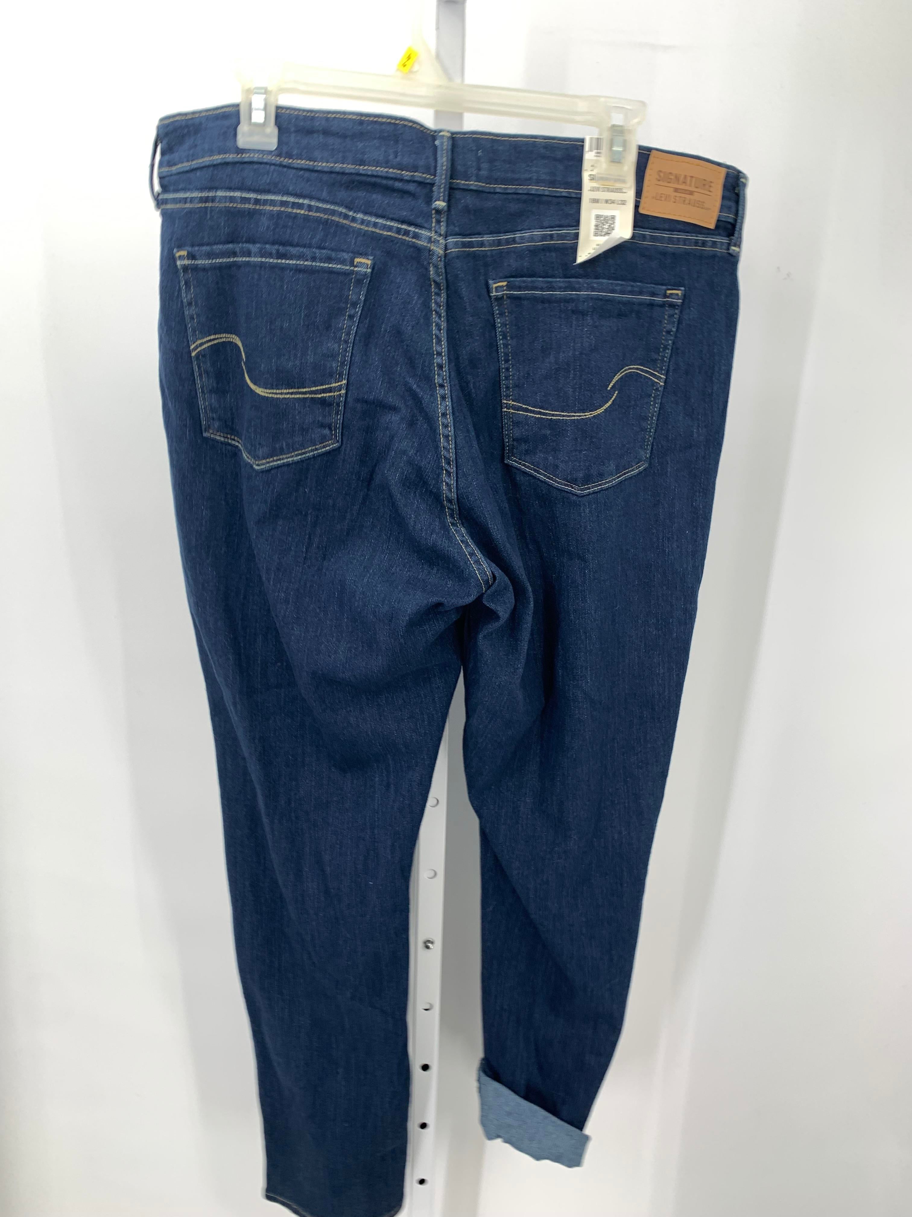 Levis Size 8 Misses Jeans