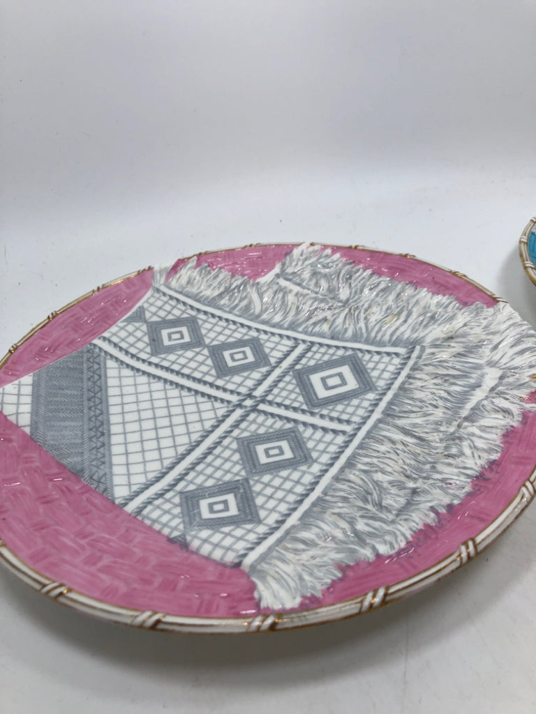 2 CERAMIC BASKET WEAVE PLATES W/EMBOSSED NAPKIN.