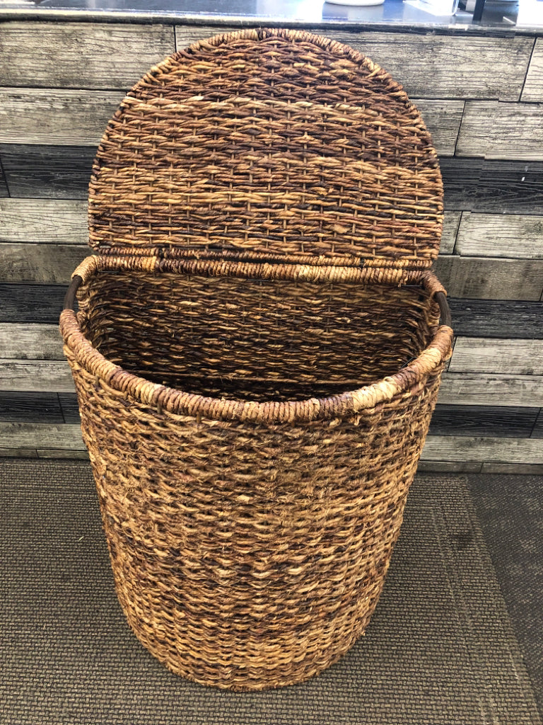 HALF-CIRCLE BROWN WICKER HAMPER.