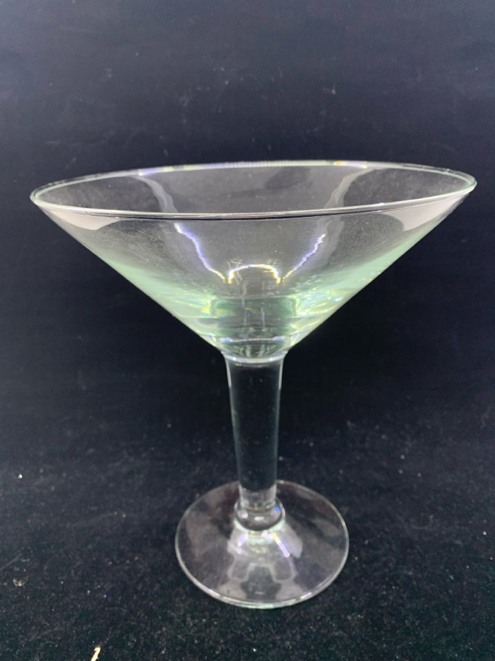 LARGE CLEAR GLASS MARTINI CENTERPIECE.