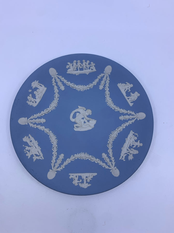 VTG BLUE JASPERWARE ANGEL PLATE.