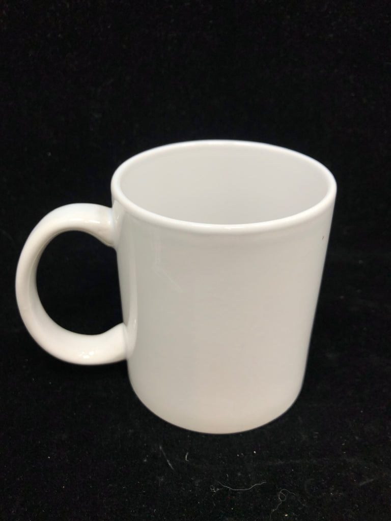 WHITE "I LOVE DAD" MUG.