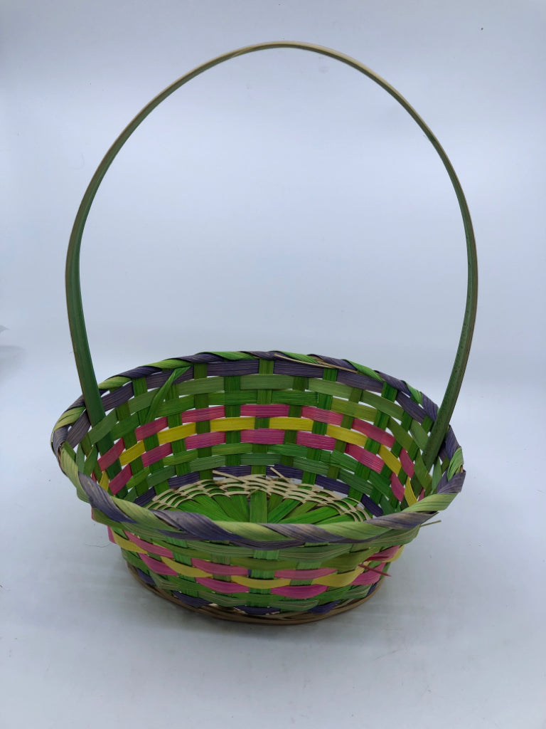 MULTI COLORED EASTER BASKET W/HANDLE.