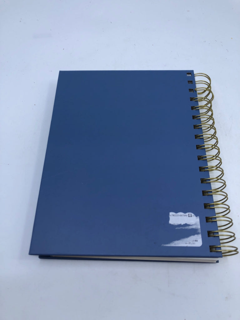 BLUE FLORAL 2026 PLANNER.