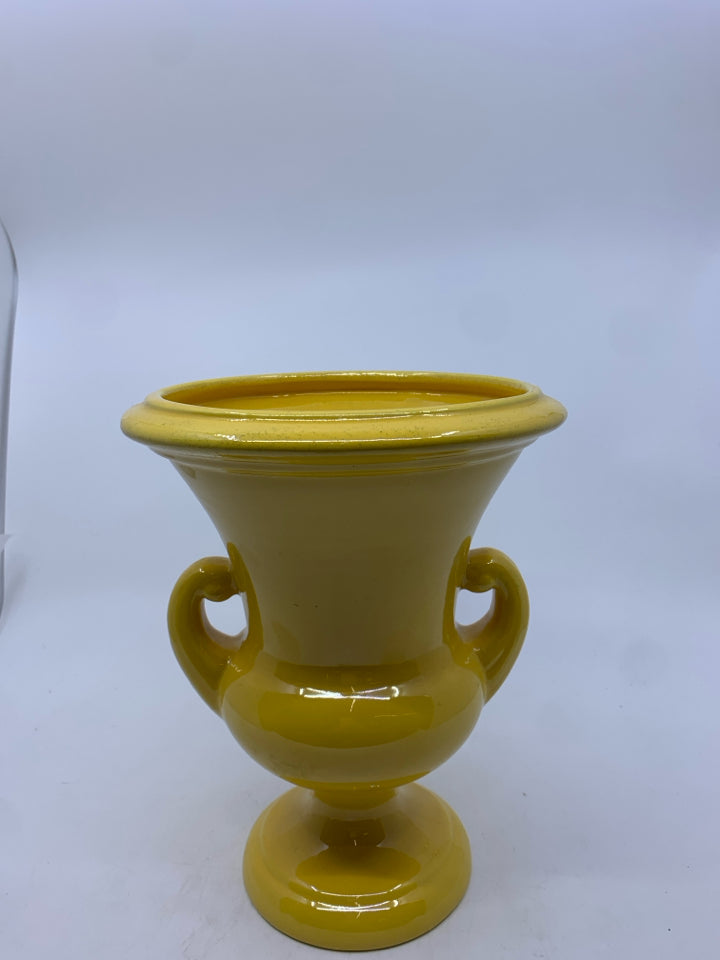 YELLOW URN STYLE VASE.