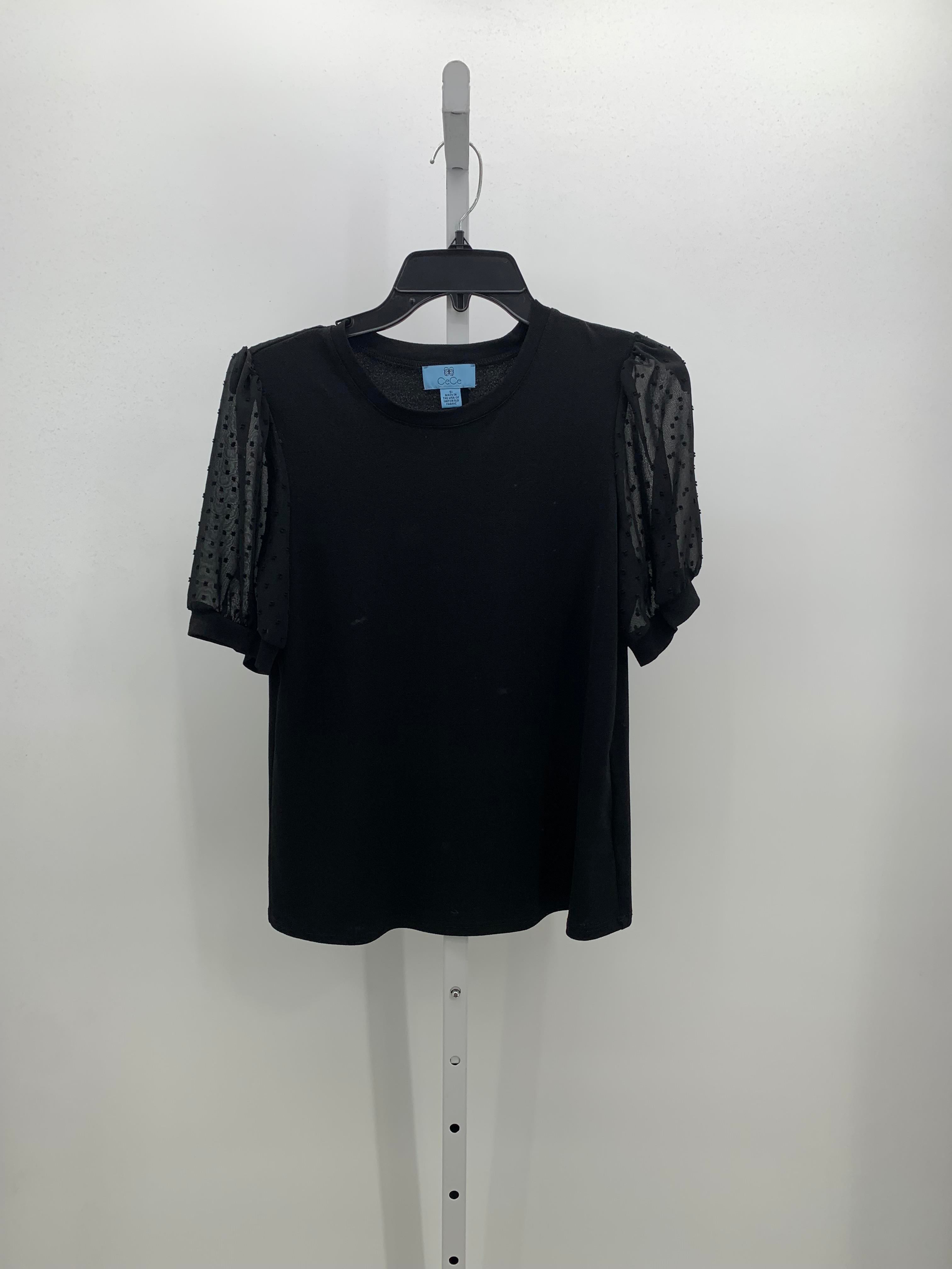 Size Small Misses Short Sleeve Shirt