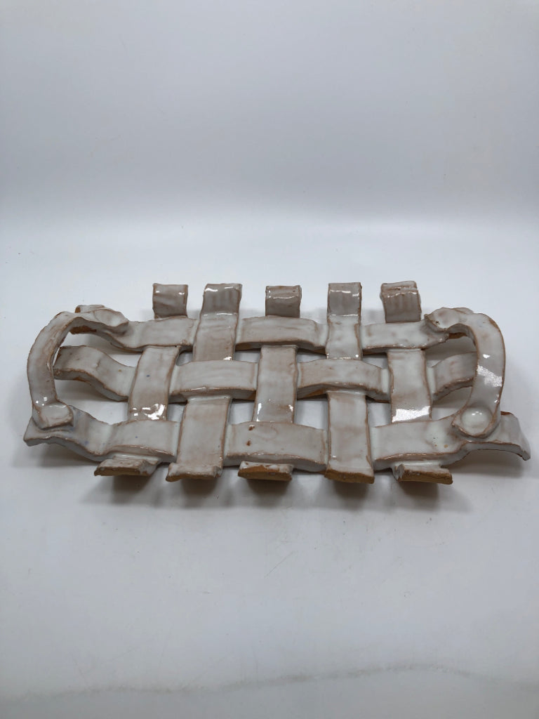 WHITE GLAZE TERRA COTTA WEAVE TRAY.