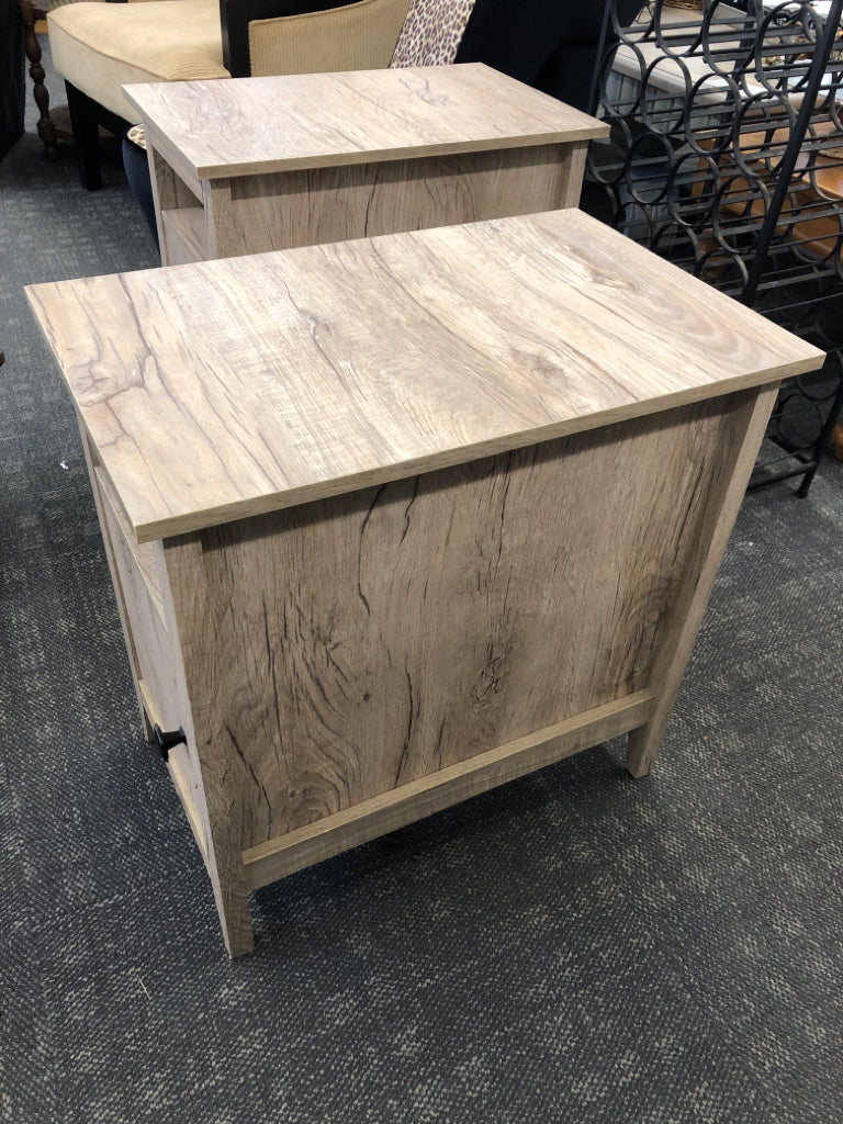 LIGHT WOOD END TABLE W/ CUBBY AND STORAGE.