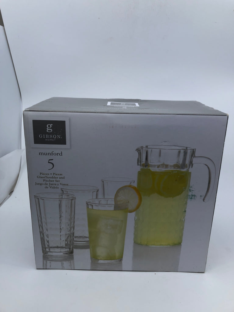 NIB GIBSON 5 PC GLASS PITCHER SET.