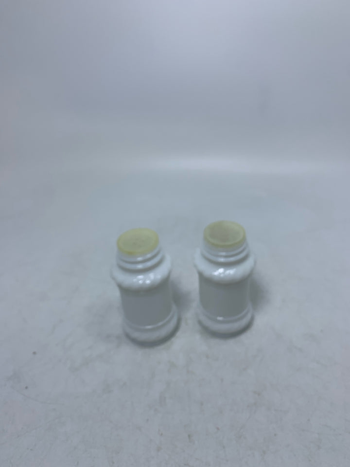 MILK GLASS SALT/PEPPER SHAKERS.