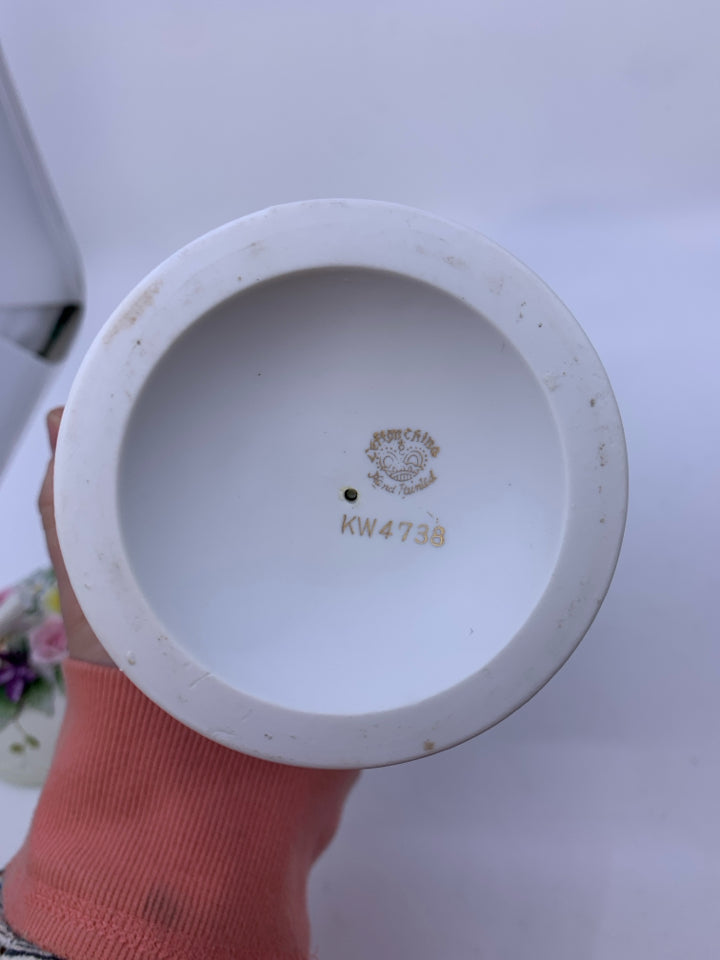 WHITE CERAMIC FOOTED BOWL W/ EMBOSSED COLORFUL FLOWERS W/ LID.