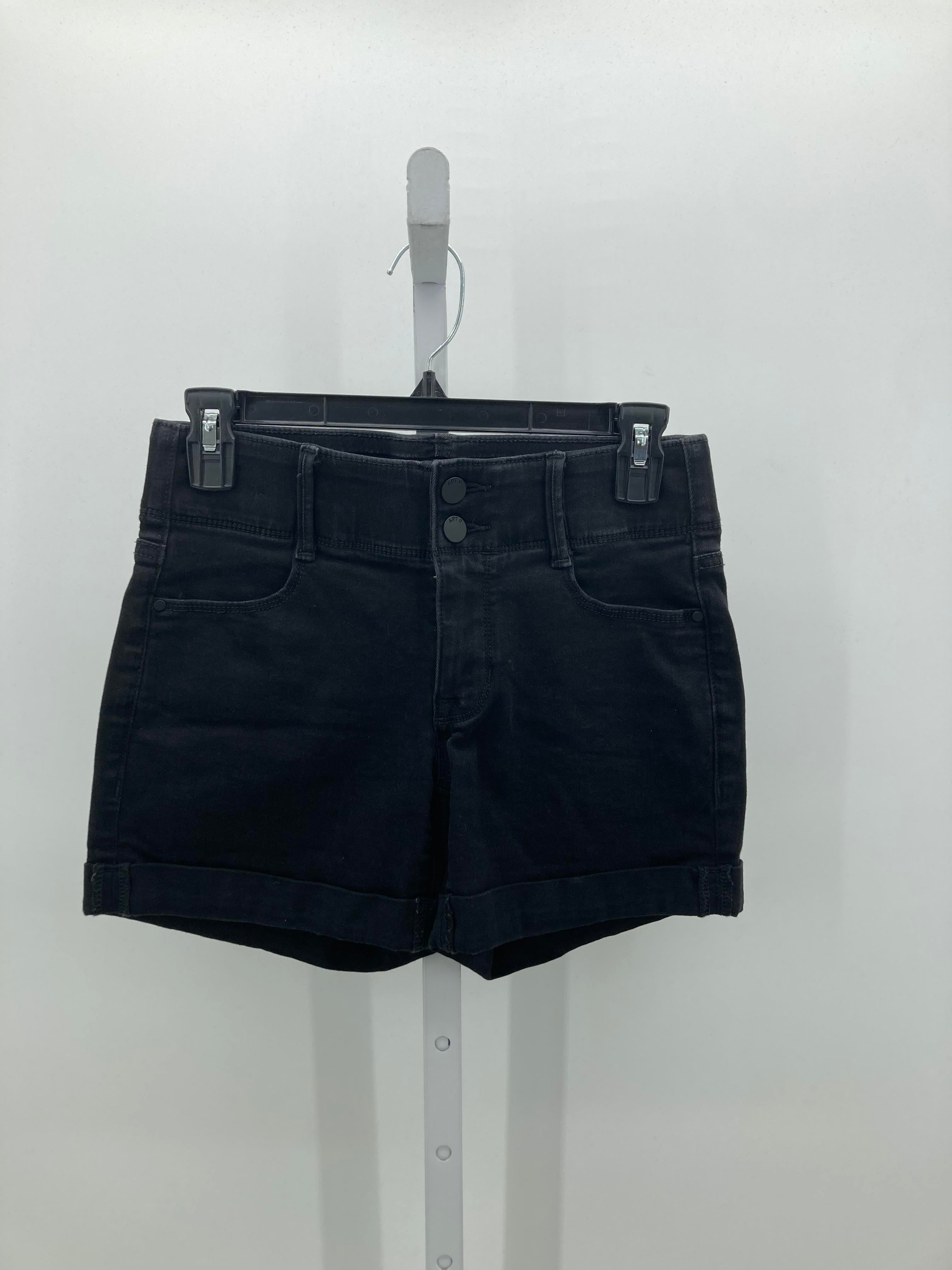 Apt. 9 Size 4 Misses Shorts