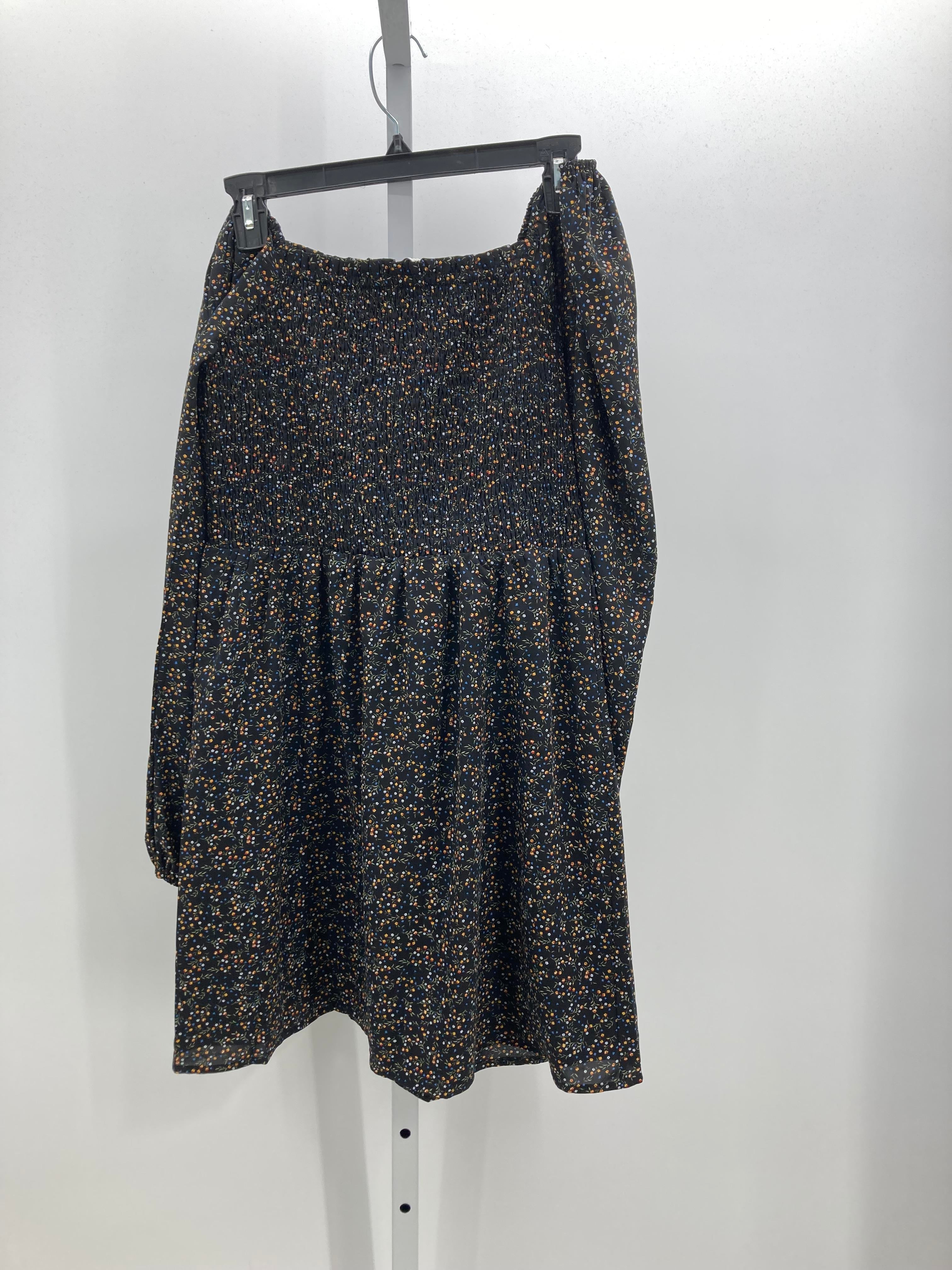 Paper Crane Size Medium Juniors Long Sleeve Dress