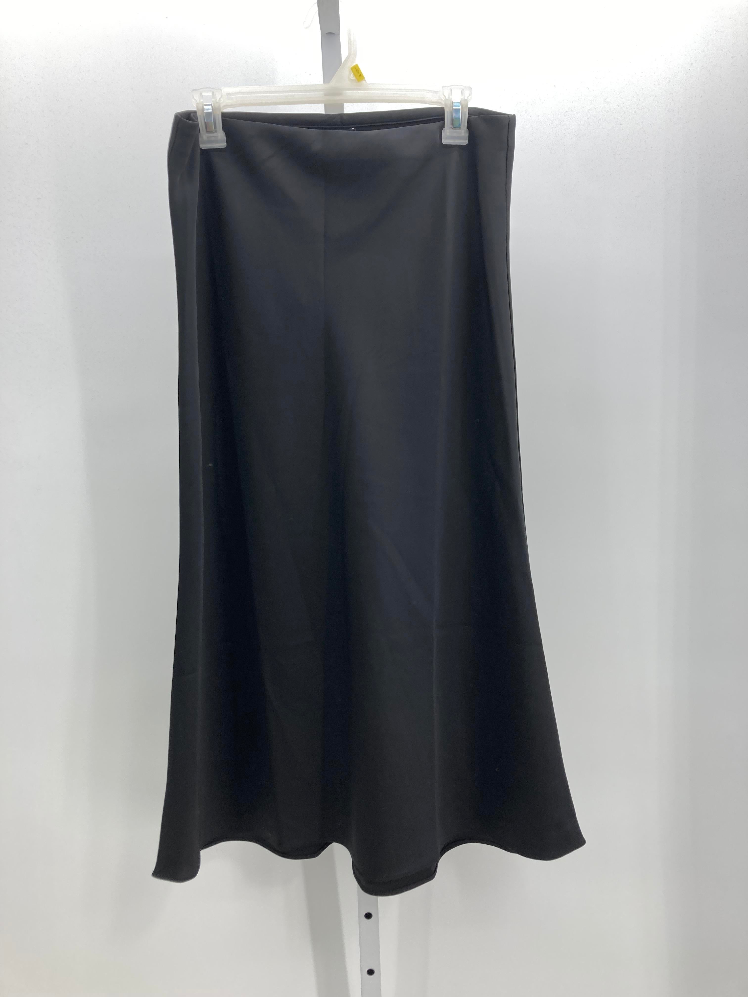 Express Size Medium Misses Skirt