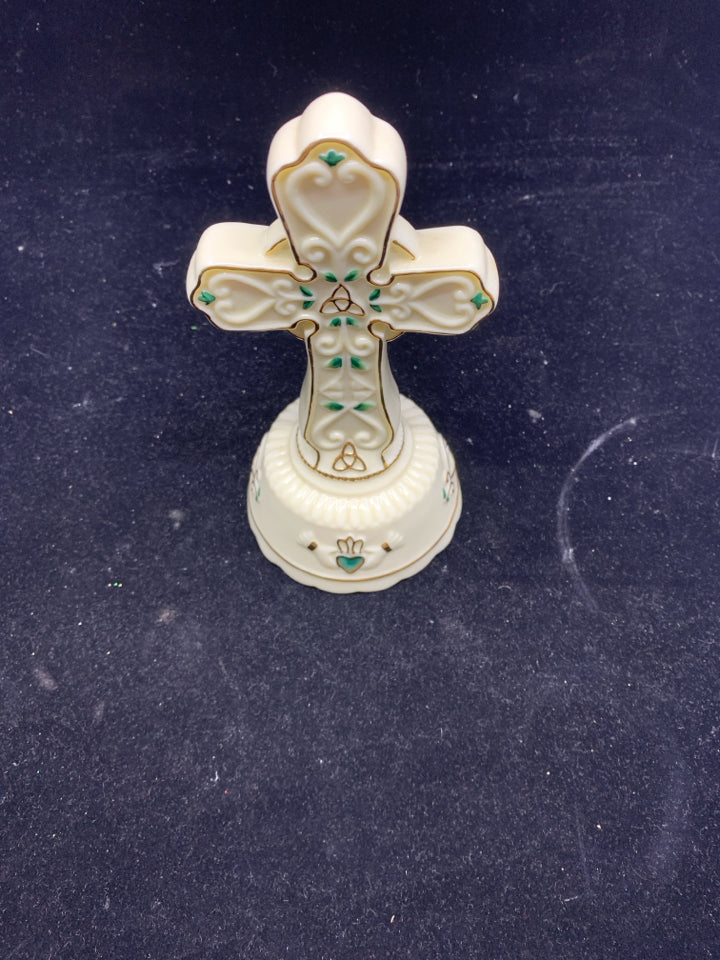 CERAMIC CELTIC CROSS MUSIC BOX/ THE LORDS PRAYER.