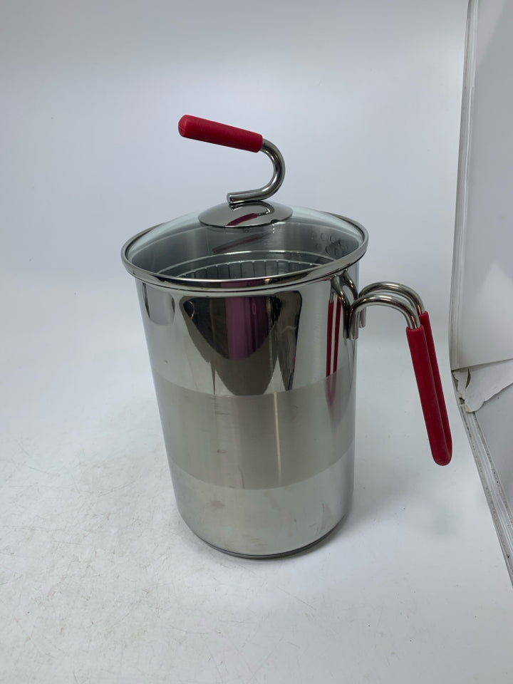 ASPARAGUS STEAMER POT BASKET & LID.