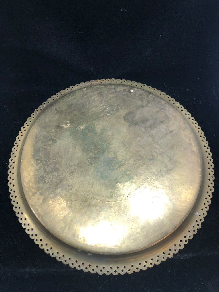 VTG SAUDI ARABIA BRASS TRAY.